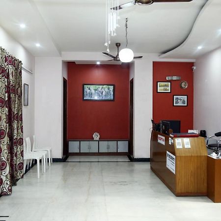 J P Residency Ξενοδοχείο Greater Noida Εξωτερικό φωτογραφία
